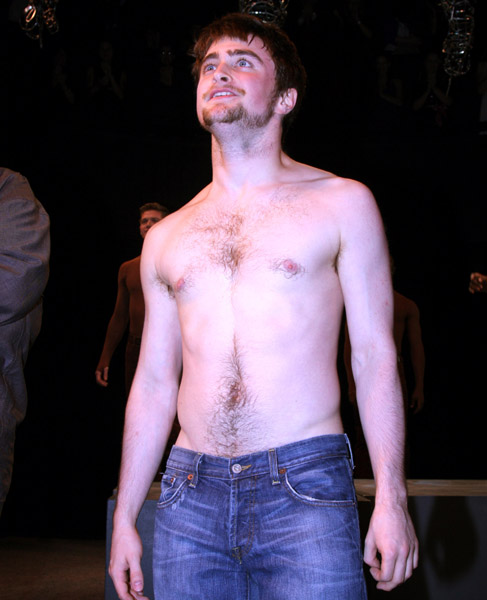 daniel_radcliffe_apresentacao_broadway_(9).jpg