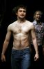 daniel-radcliffe-apresentacao-estreia-equus-broadway_(14).jpg
