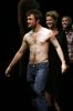 daniel-radcliffe-apresentacao-estreia-equus-broadway_(5).jpg