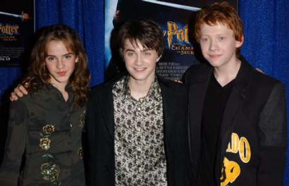 trioNYprem20022[1].jpg
