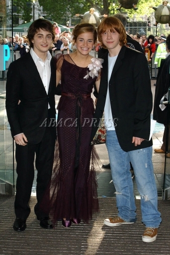 abaca_2215_8[1].jpg
