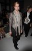 emma-watson_london_fashion_week_(5).jpg