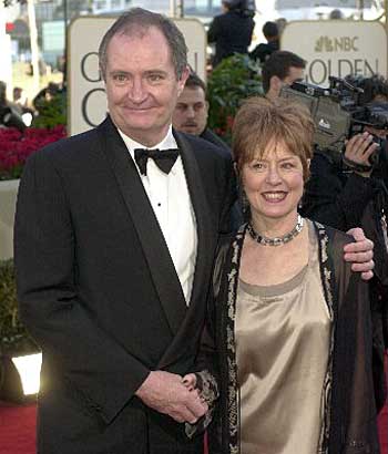 broadbent_appearances_goldenglobe2002_07.jpg