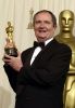 broadbent_appearances_74thacademyawards_10.jpg