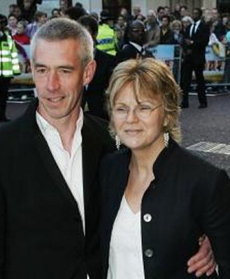 walters_appearances_wahwahprem_1.jpg walters_appearances_wahwahprem_1.jpg