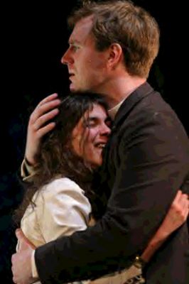 tena_theatre_gonetoearth_12.jpg tena_theatre_gonetoearth_12.jpg