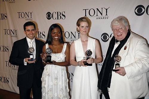 griffiths_appearances_tonyawards2006_4.jpg