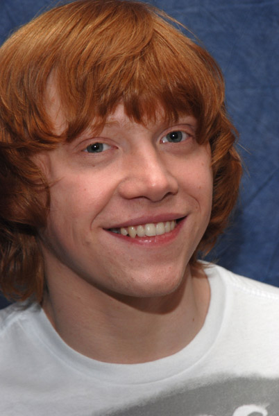 rgnet_photocall_blue_11.jpg