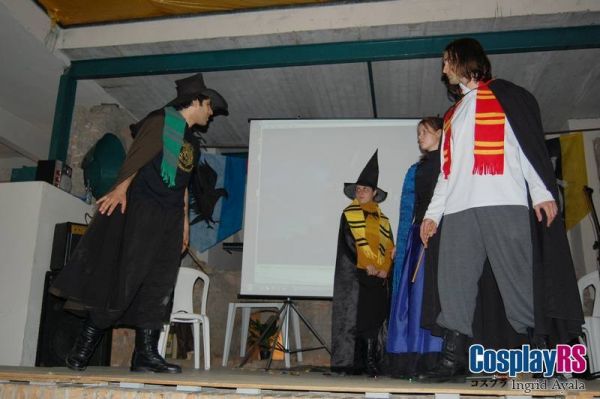 Click to view full size image
==============
Cosplay_RS_(38).jpg Cosplay_RS_(38).jpg