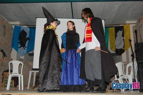 Click to view full size image
==============
Cosplay_RS_(40).jpg Cosplay_RS_(40).jpg