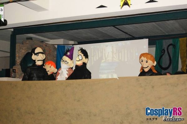 Click to view full size image
==============
Cosplay_RS_(98).jpg Cosplay_RS_(98).jpg