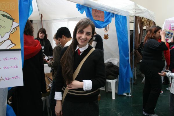 Click to view full size image
==============
pottercon214.jpg pottercon214.jpg