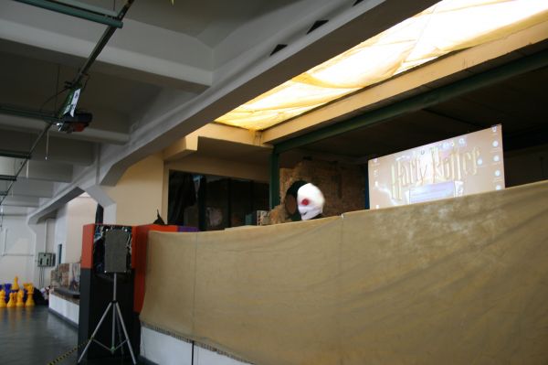 Click to view full size image
==============
pottercon272.jpg pottercon272.jpg