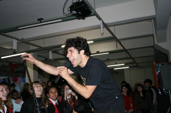 Click to view full size image
==============
pottercon418.jpg pottercon418.jpg