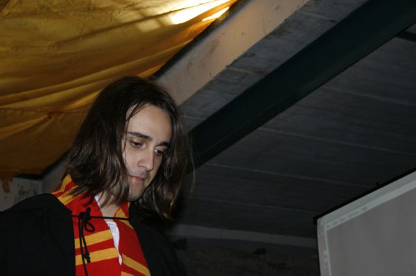 Click to view full size image
==============
pottercon63.jpg pottercon63.jpg