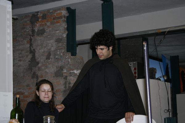 Click to view full size image
==============
pottercon9.jpg pottercon9.jpg