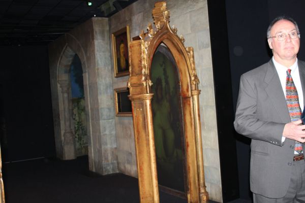 lewis_appearances_bostonhpexhibit09_063.jpg