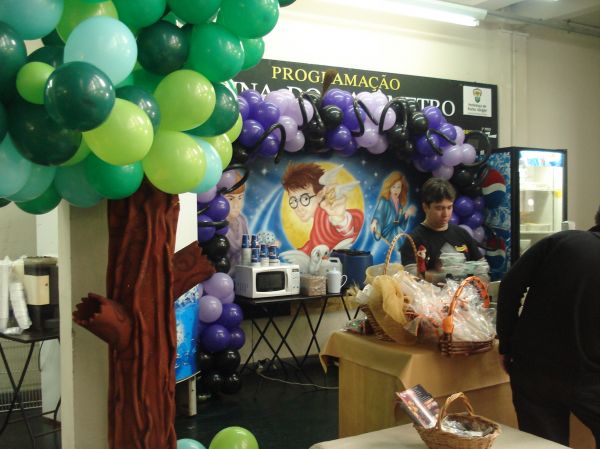 Click to view full size image
==============
pottercon_020.jpg pottercon_020.jpg