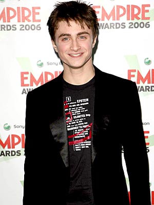 050_06_radcliffe_00.jpg 050_06_radcliffe_00.jpg