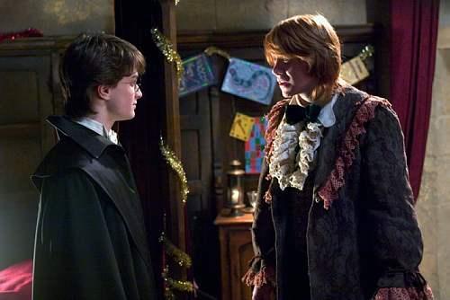 Harry e Rony
Harry e Rony antes do Baile de Inverno
Palavras-chave: Harry e Rony Harry e Rony
Harry e Rony antes do Baile de Inverno
Palavras-chave: Harry e Rony