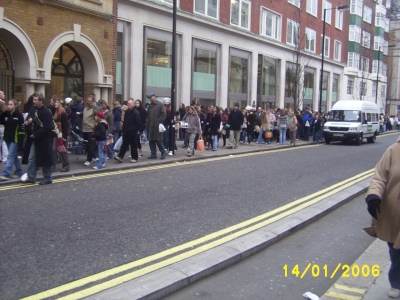 normal_The Que %284%29.jpg normal_The Que %284%29.jpg