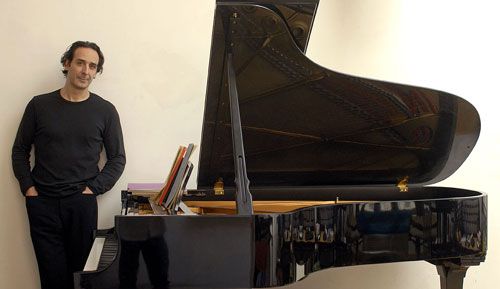 Alexandre2BDesplat2Bpiano.png Alexandre2BDesplat2Bpiano.png