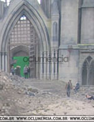 HogwartsBattleScene2_2.jpg