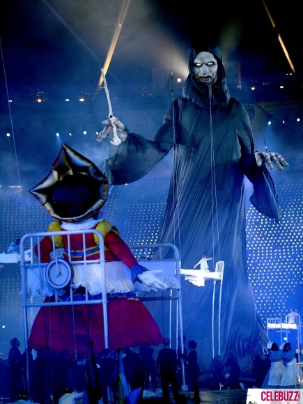 Olympics-Opening-Ceremony-2012-12-435x580.jpg