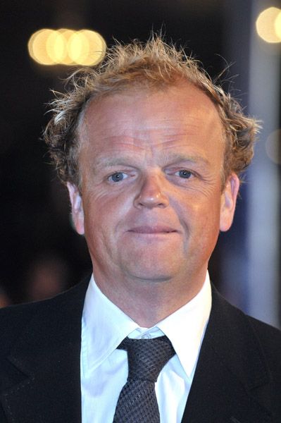 jones_appearances_weavertribute08_05.jpg jones_appearances_weavertribute08_05.jpg