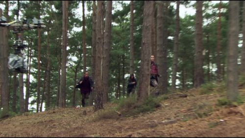 8E912DE2_HP7_ABC_FAMILY_INTERSTITIAL_FOREST_RUN_1080_114.jpg