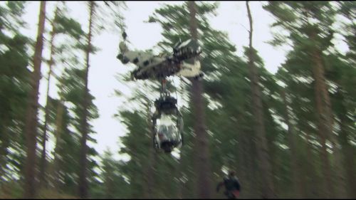 8E912DE2_HP7_ABC_FAMILY_INTERSTITIAL_FOREST_RUN_1080_187.jpg