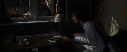 Click to view full size image
==============
CS-Potterish_00581.jpg CS-Potterish_00581.jpg