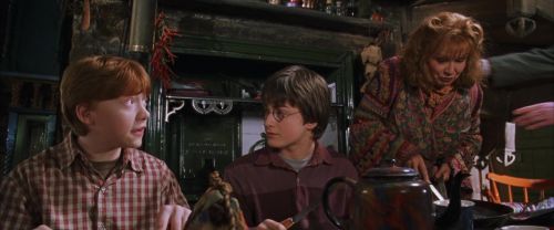 Click to view full size image
==============
CS-Potterish_00869.jpg CS-Potterish_00869.jpg