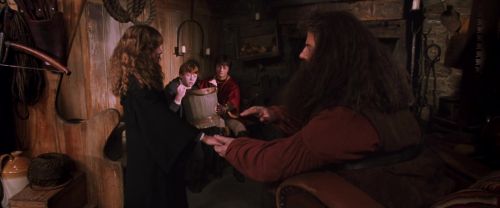 Click to view full size image
==============
CS-Potterish_02826.jpg CS-Potterish_02826.jpg