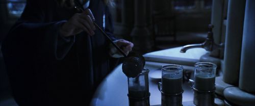 Click to view full size image
==============
CS-Potterish_05449.jpg CS-Potterish_05449.jpg