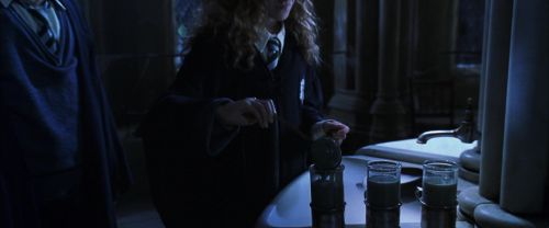 Click to view full size image
==============
CS-Potterish_05451.jpg CS-Potterish_05451.jpg