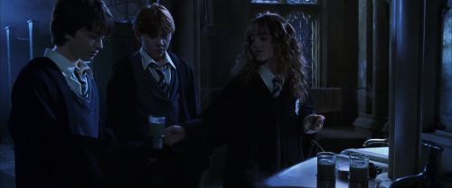 Click to view full size image
==============
CS-Potterish_05455.jpg CS-Potterish_05455.jpg