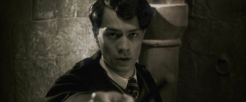 Click to view full size image
==============
CS-Potterish_06359.jpg CS-Potterish_06359.jpg