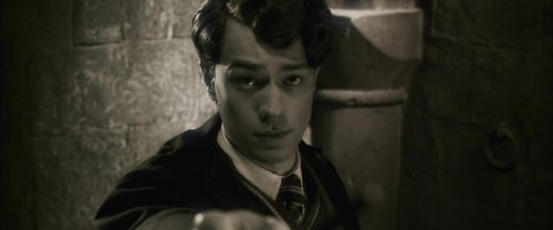 Click to view full size image
==============
CS-Potterish_06360.jpg CS-Potterish_06360.jpg