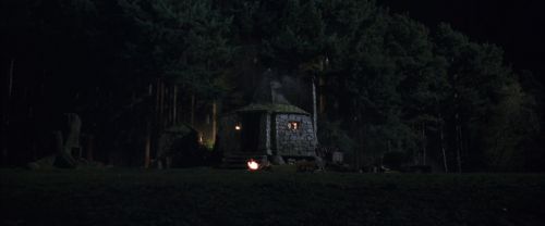 Click to view full size image
==============
CS-Potterish_06685.jpg CS-Potterish_06685.jpg
