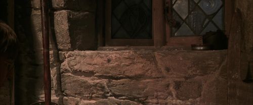 Click to view full size image
==============
CS-Potterish_07017.jpg CS-Potterish_07017.jpg