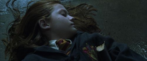 Click to view full size image
==============
CS-Potterish_09050.jpg CS-Potterish_09050.jpg