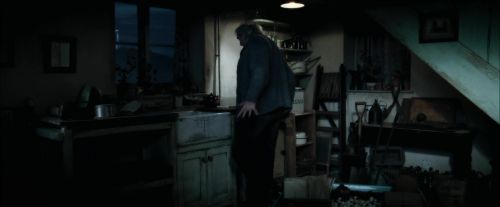 Click to view full size image
==============
CdF-Potterish_0101.jpg CdF-Potterish_0101.jpg