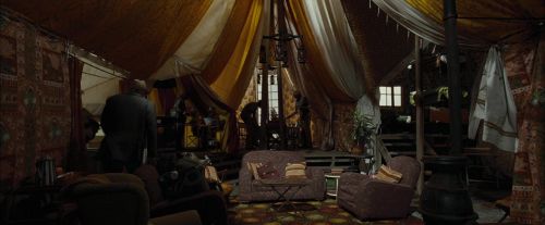 Click to view full size image
==============
CdF-Potterish_0455.jpg CdF-Potterish_0455.jpg