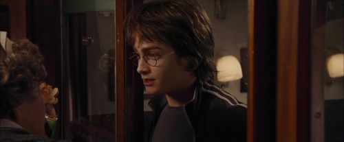 Click to view full size image
==============
CdF-Potterish_0924.jpg CdF-Potterish_0924.jpg