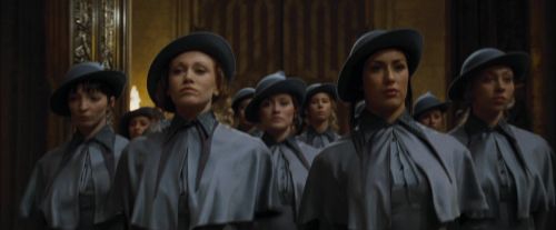 Click to view full size image
==============
CdF-Potterish_1126.jpg CdF-Potterish_1126.jpg
