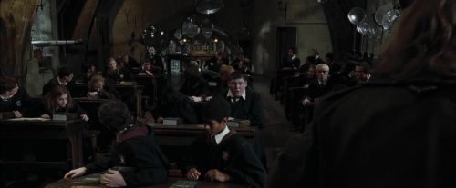 Click to view full size image
==============
CdF-Potterish_1543.jpg CdF-Potterish_1543.jpg