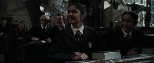 Click to view full size image
==============
CdF-Potterish_1603.jpg CdF-Potterish_1603.jpg