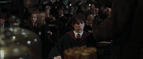 Click to view full size image
==============
CdF-Potterish_1666.jpg CdF-Potterish_1666.jpg