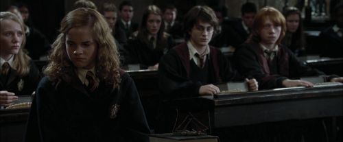 Click to view full size image
==============
CdF-Potterish_1756.jpg CdF-Potterish_1756.jpg